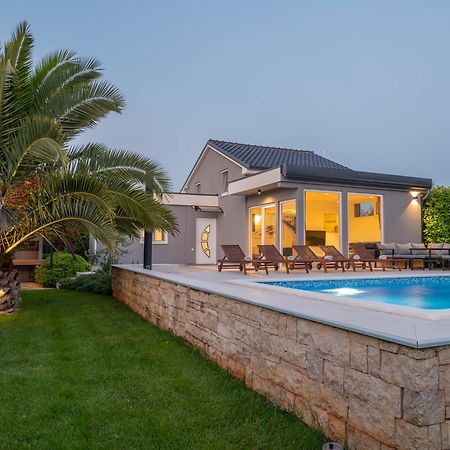 Villa Vinky PUY 외부 사진
